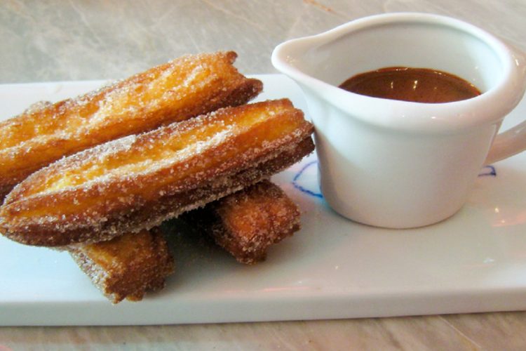 Churros sucrés