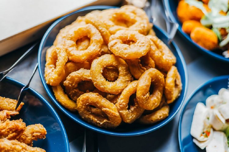 Onion rings au fromage (vidéo)