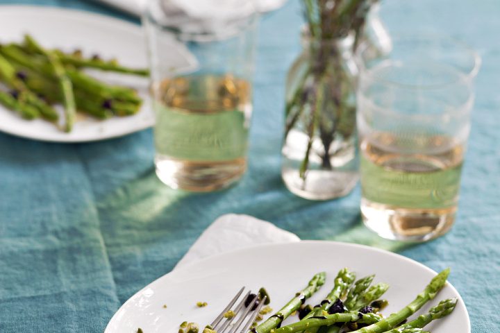 Asperges en entrée de printemps
