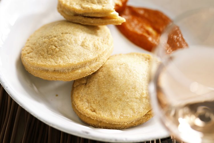 Beignets de brandade de morue à la sauce tonnato