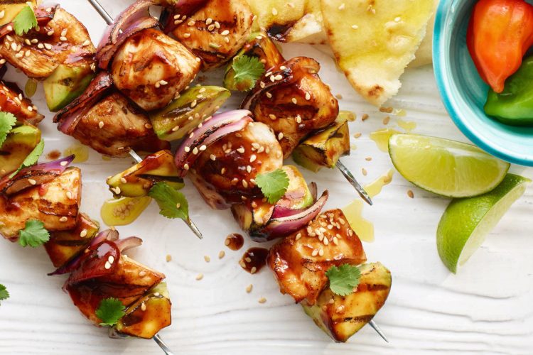 Brochettes de poulet, tequila et lime