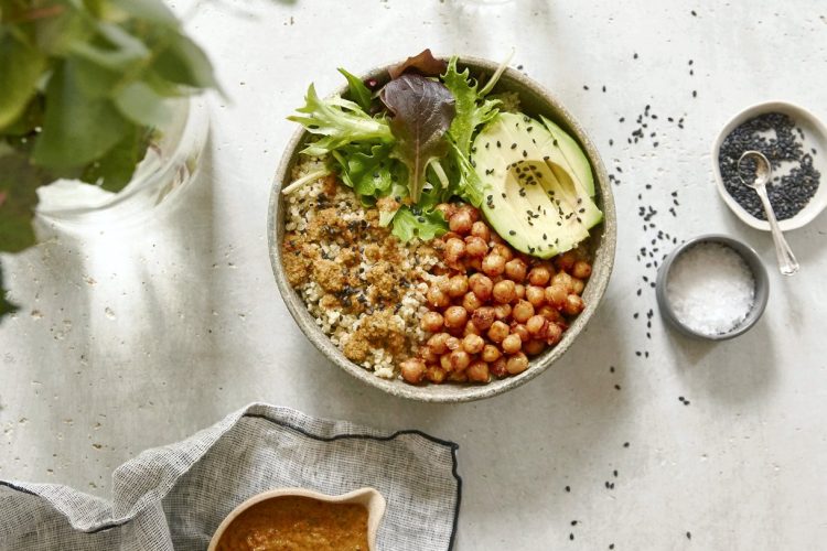 Buddha bowl aux pois chiches