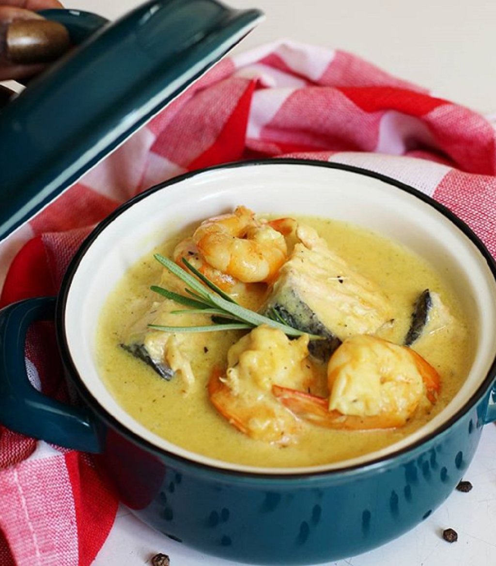 Cassolette De St Jacques Et Lotte Au Safran Blanquette de lotte au safran - Spécial Gastronomie