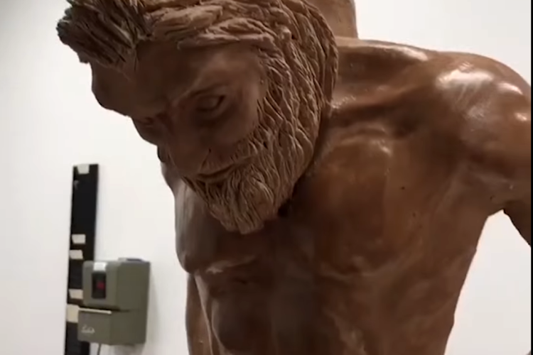 Ce pâtissier réalise d’incroyables sculptures en… chocolat ! (vidéo)