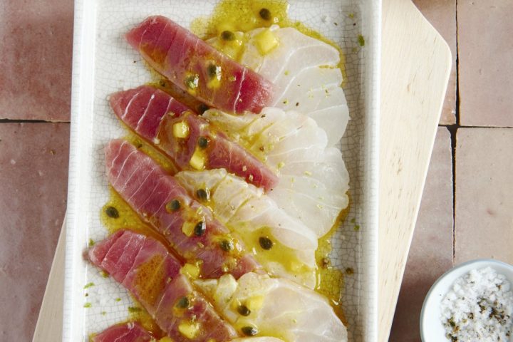 Carpaccio de poisson et vinaigrette yellow passion