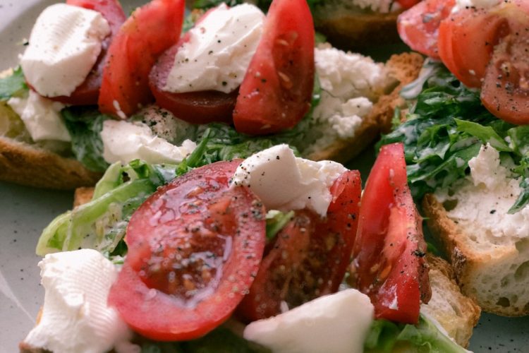 Recette salade de chèvre chaud