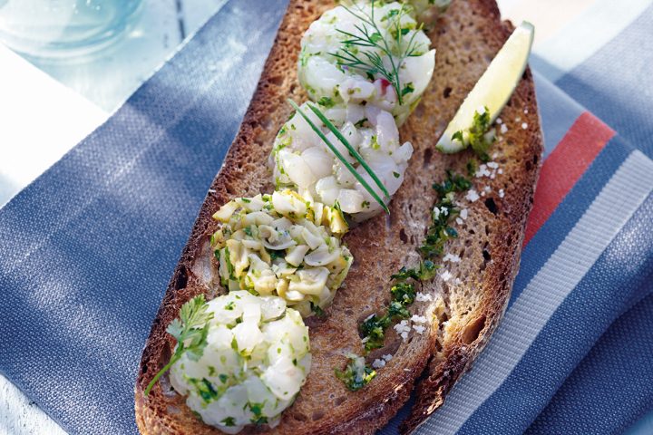 Cinq tartares sur une tartine