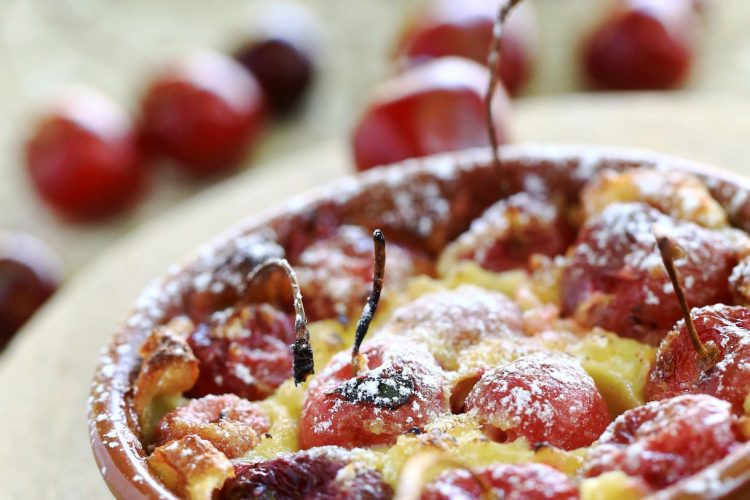 Clafoutis aux cerises classique