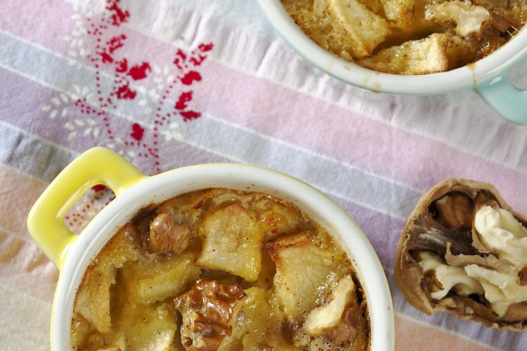 Clafoutis aux pommes et noix