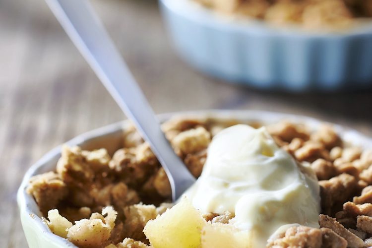 Crumble de farine de gaudes aux pommes