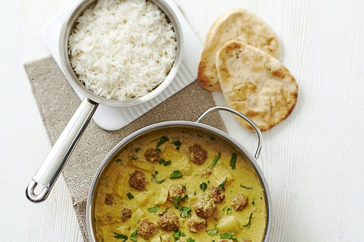 Curry de boulettes de dinde à l’ananas