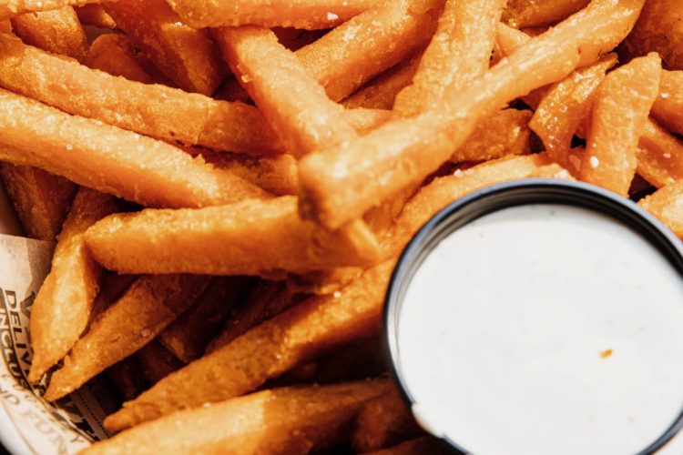 Recette frites de patate douce au four