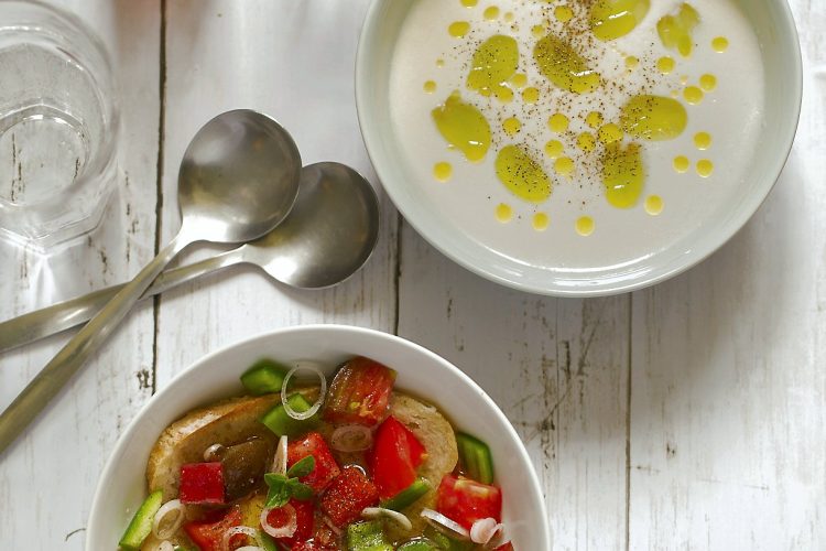 Gaspacho blanc à l’ail et aux amandes (Ajoblanco)