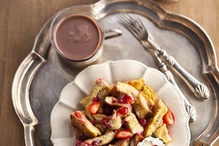 Kaiserschmarrn aux fruits rouges