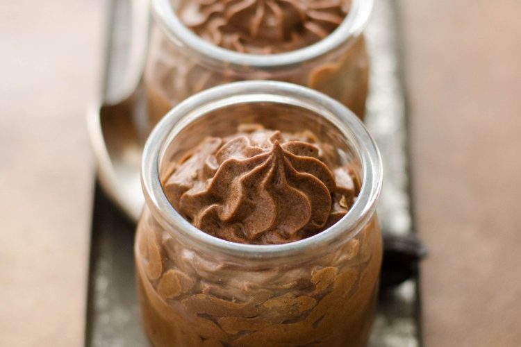 Mousse chocolat à la fève tonka