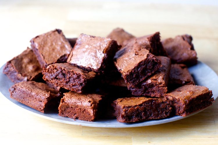 Brownie américain aux noix et chocolat noir