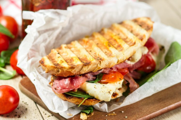 Paninis jambon cru, mozzarella