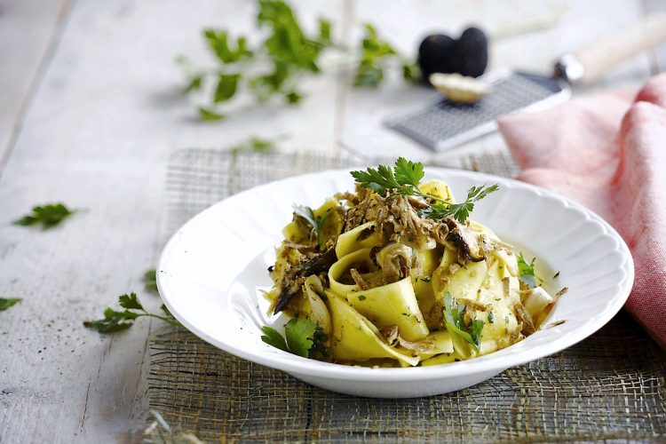 Pappardelles aux cèpes et à la truffe noire