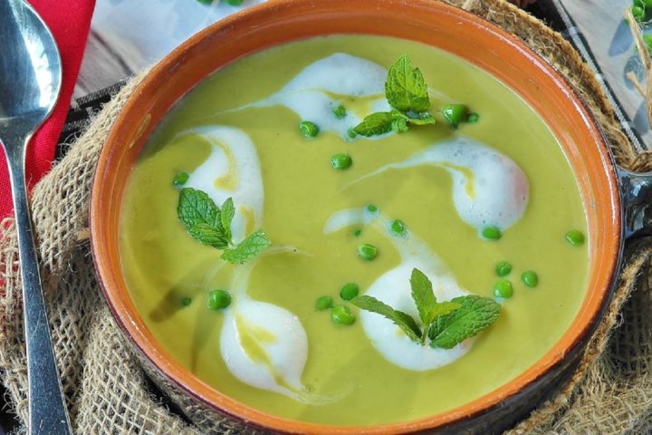 Soupe de pois cassés