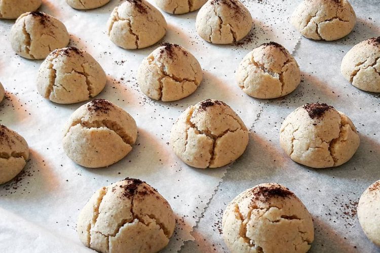 Petits gâteaux marocains (Ghoriba ou Ghribia)