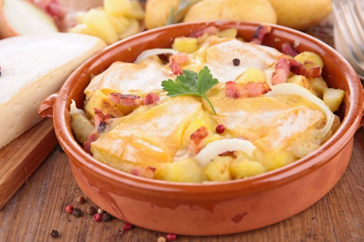 Recette tartiflette pommes de terre, bacon et reblochon