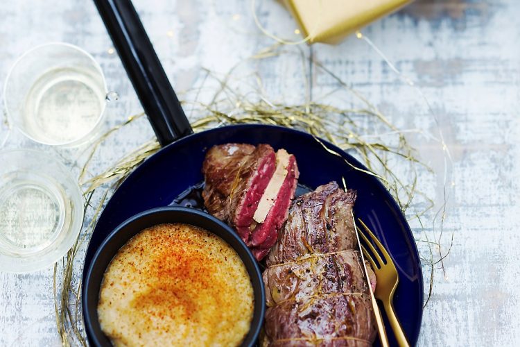 Rôtis de bœuf au foie gras, écrasé de céleri au pain d’épices