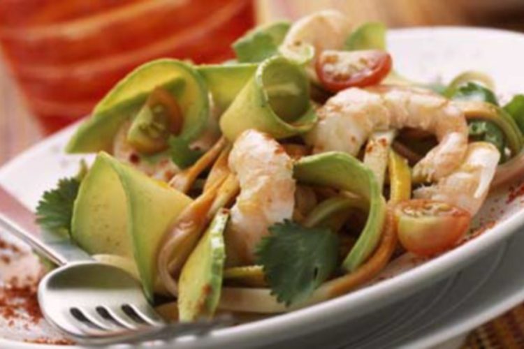 Salade d’avocats et pamplemousses aux crevettes