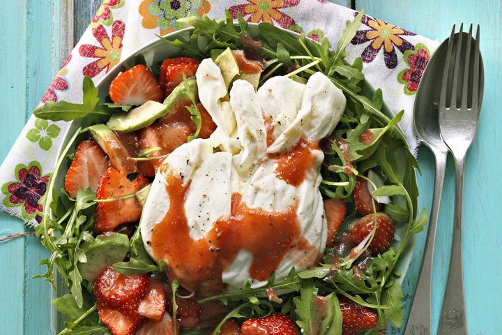 Salade burrata-fraises