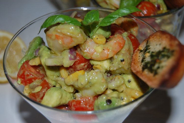 Salade d’avocat et crevettes