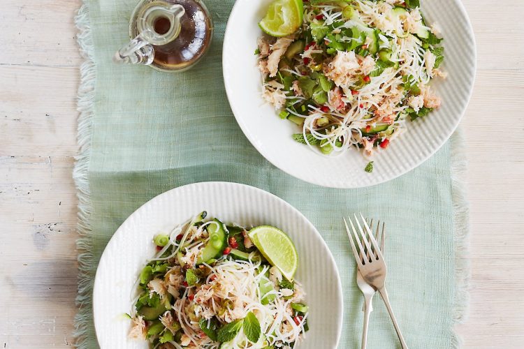 Salade de nouilles au crabe