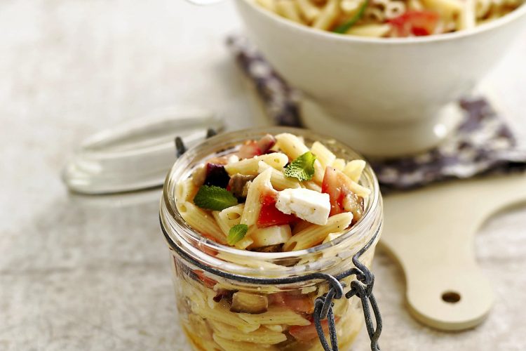 Salade de penne, aubergines et feta