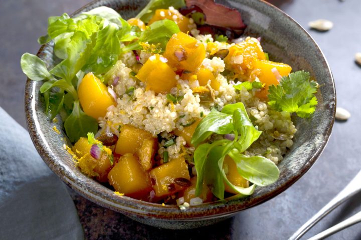 Salade de quinoa, courge butternut caramélisée