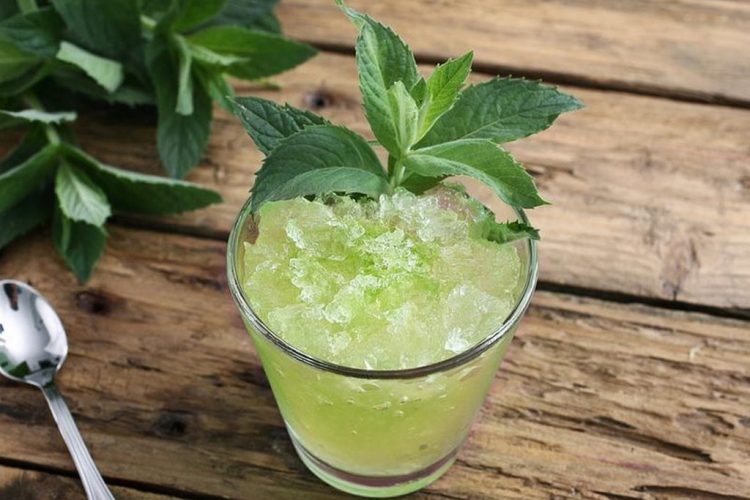 Fabriquez votre sirop de menthe maison !