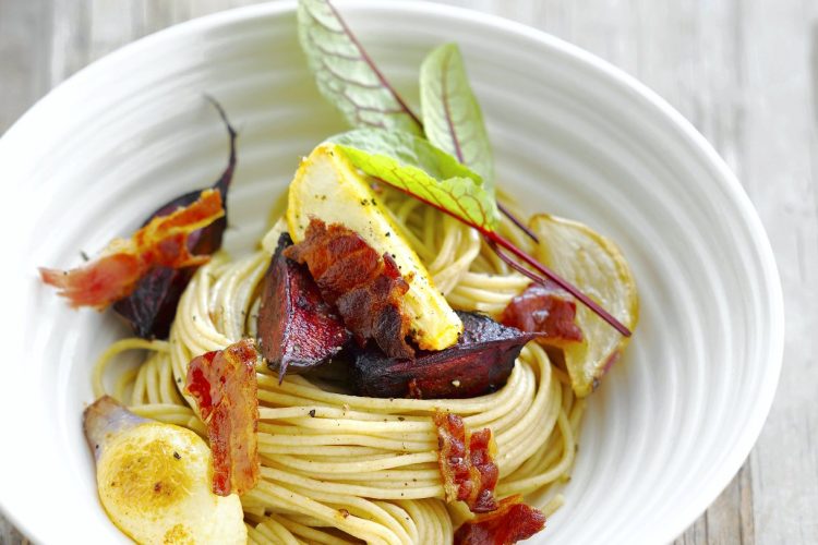 Spaghettis aux légumes racines