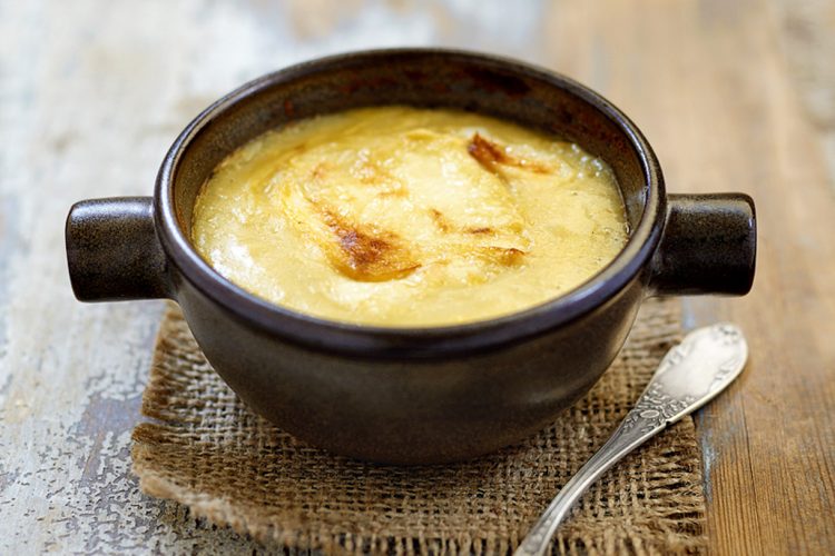 Velouté poireaux-pomme de terre au reblochon