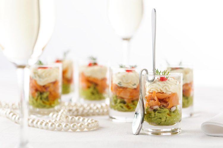 Verrine d’avocat et saumon fumé