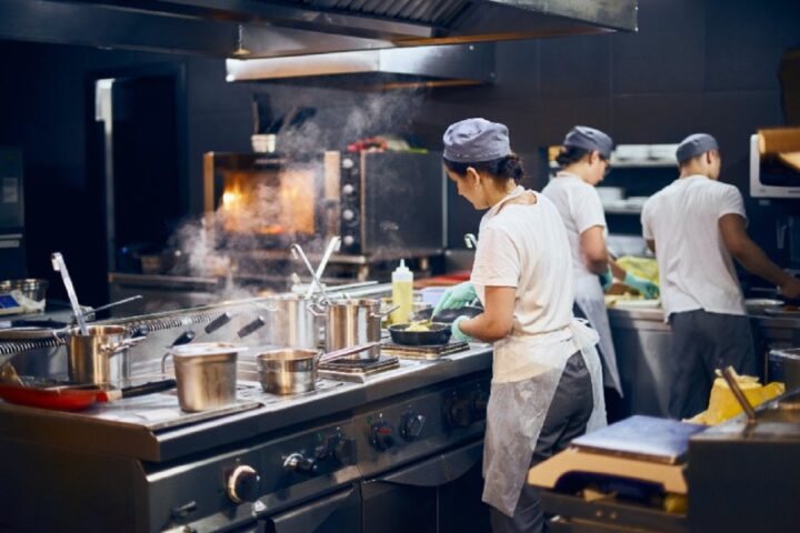 Top 4 des règles d’hygiène alimentaire à adopter dans un restaurant gastronomique