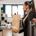 Solution de livraison de plateaux repas pour entreprises