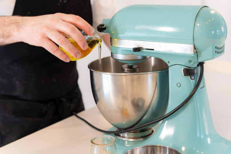 Le robot pâtissier, un indispensable dans sa cuisine