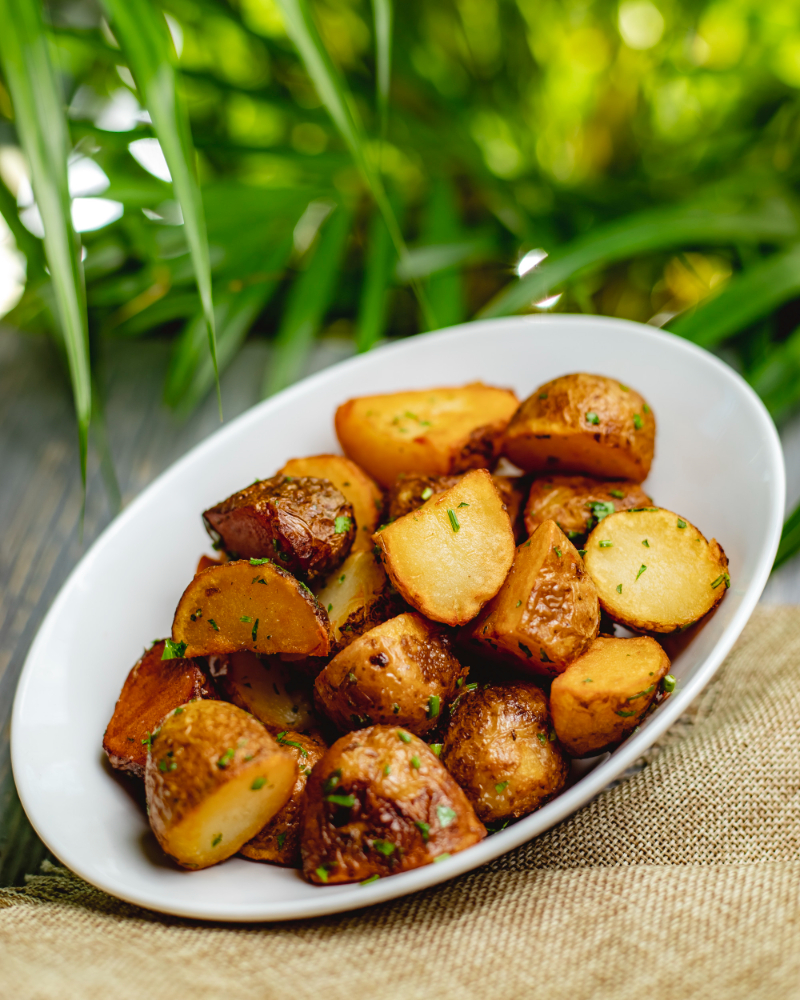 assiette de pomme de terre grenailles
