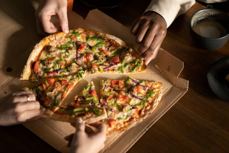 Tout savoir sur Domino’s Pizza, la multinationale de la restauration
