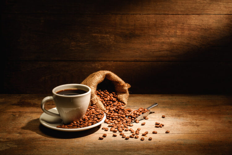 Succédanés de café : la saveur du café sans les dangers de la caféine