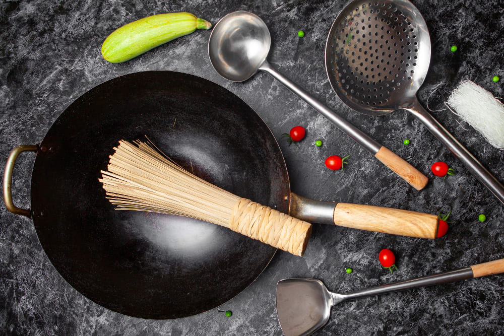 Plusieurs équipements de cuisines