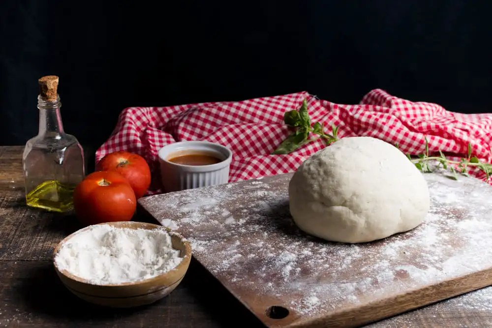 Pate à pizza margherita