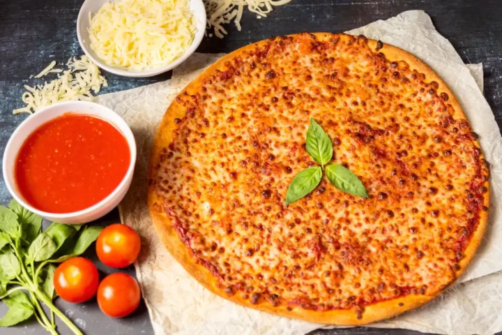 La pizza margherita : Histoire, secrets et variations d’un classique Italien