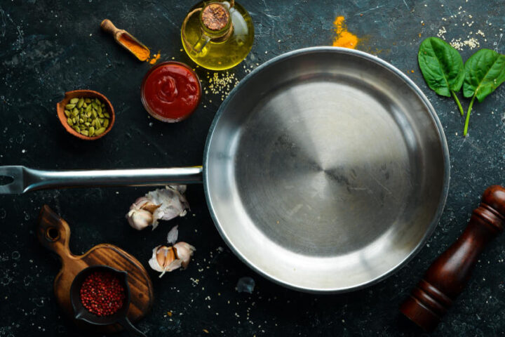 9 raisons de privilégier une poêle en inox   