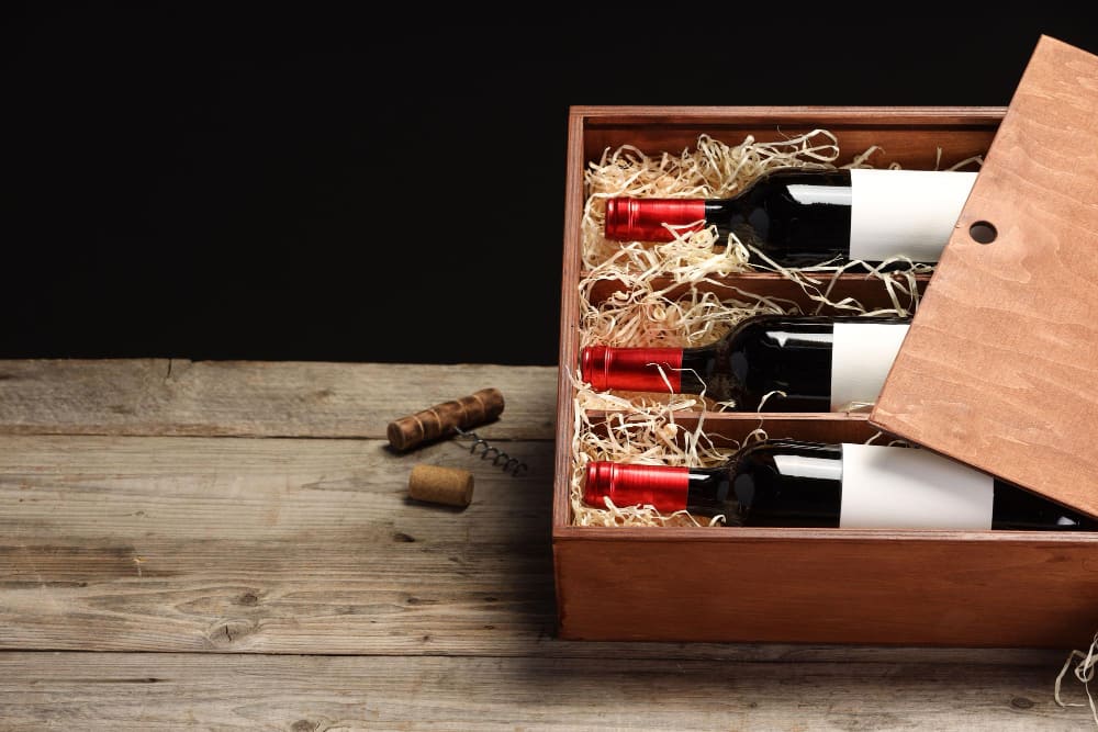 coffret cadeau avec des bouteilles de vins