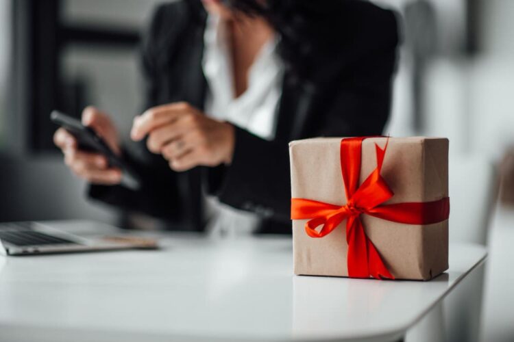 Cadeaux d’affaires haut de gamme : Sélection d’objets français d’exception