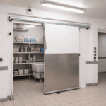 Comment bien choisir son système de fermeture de chambre froide professionnelle ?