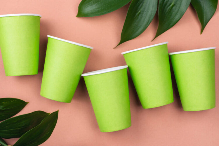 Le gobelet en carton : l&rsquo;alternative pratique pour vos réceptions et événements